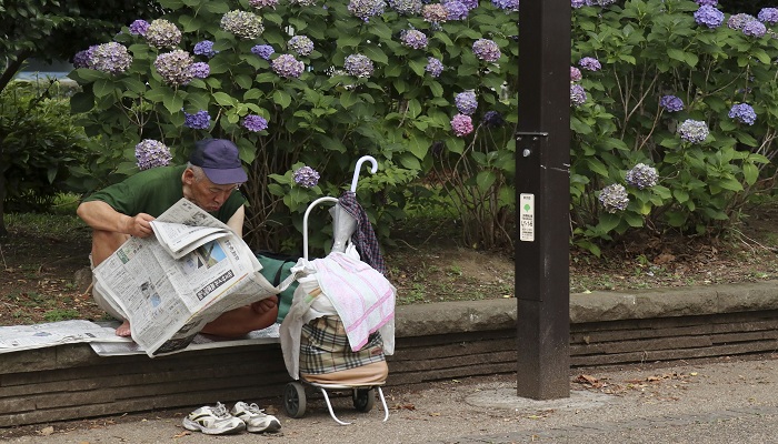 일본 노인의 상당수는 “경제적 이유로 일을 하고 있다”고 말했다.[사진=뉴시스]
