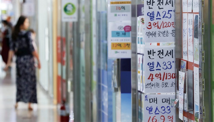 정부의 잇따른 부동산 규제에도 서울의 집값은 가파르게 치솟고 있다.[사진=뉴시스]