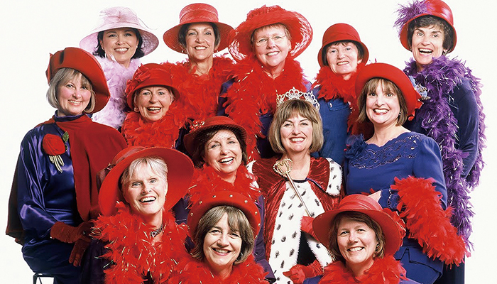 미국의 50대 이상 여성들이 빨간 모자를 쓰면서 생겨난 빨간모자협회는 국제적인 여성단체로 발전했다.[사진=Red Hat Society]