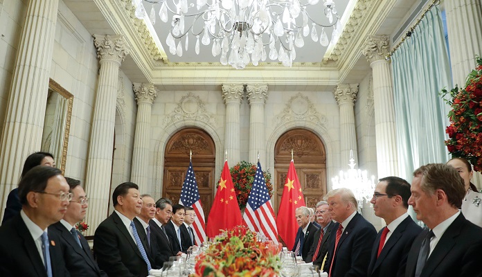 도널드 트럼프 미 대통령과 시진핑 중국 국가주석이 12월 1일 열린 정상회담에서 무역전쟁 휴전에 합의했다.[사진=뉴시스]