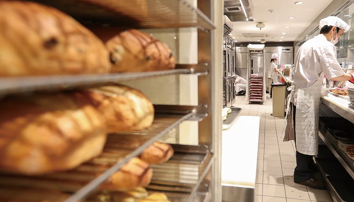 제빵 프랜차이즈 업체들이 빵 배달에 나서고 있다. [사진=연합뉴스]