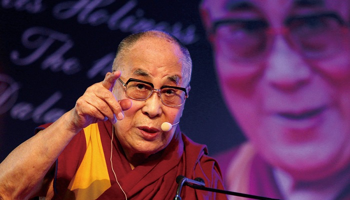 달라이 라마는 외로움이란 ‘인간의 자기중심성 ’ 때문에 생겨난다고 말한다. [사진=연합뉴스]