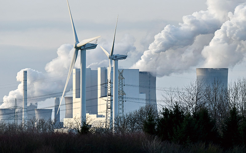 2019년 한해에만 석탄화력발전소는 약 20% 감소했다.[사진=뉴시스]