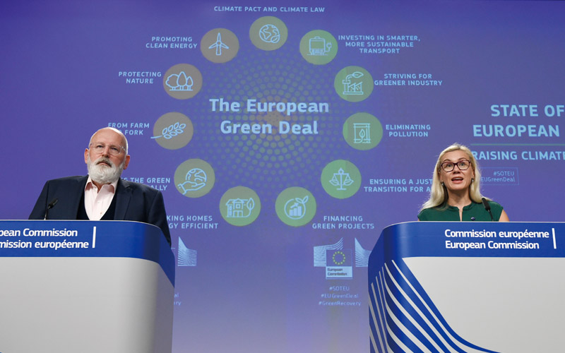 유럽연합은 탄소배출 기업을 지원하지 않고 사회안전망은 강화하고 있다.[사진=뉴시스]
