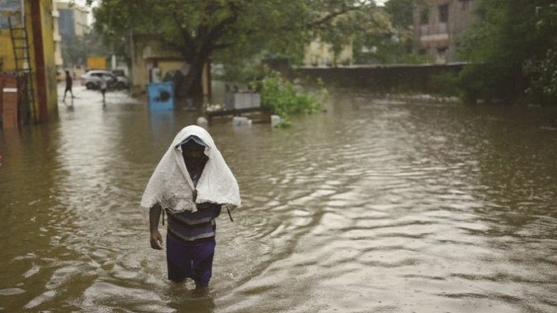 인도 남부 도시 첸나이가 폭우로 인해 마비됐다.[사진=뉴시스]