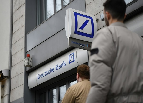미국에서 시작된 은행 위기가 유럽으로 번졌다. [사진=뉴시스]