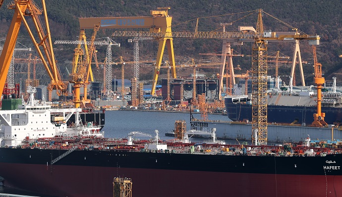 대우조선해양은 국내 함정 시장의 양대축 중 하나다.[사진=연합뉴스]