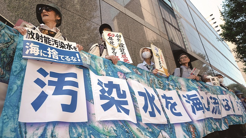 후쿠시마 오염수 방출을 놓고 일본 주변 국가들이 반대 목소리를 높이고 있다.[사진=뉴시스]