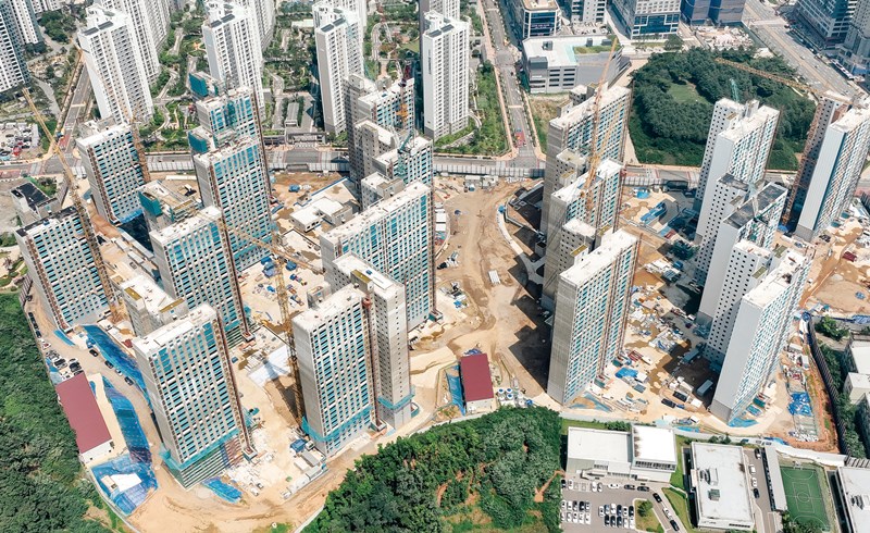 서울시는 시공능력평가순위 30위 내 민간 건설사에 공사 현장을 촬영할 수 있도록 협조를 구했다.[사진=연합뉴스]