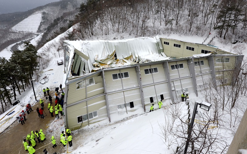 각각의 참사는 형태는 다르지만 전개 과정은 비슷하다.[사진=뉴시스]