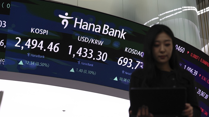 국내 증시가 4거래일 연속 상승세를 이어갔다.[사진｜뉴시스]