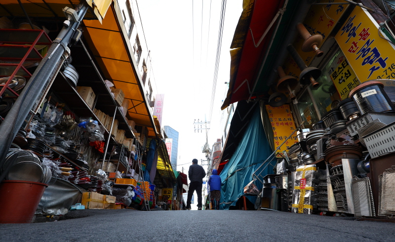 탄핵정국 후 경제는 어디로 갈까. 신중한 고민이 필요할 때다. [사진 | 뉴시스]