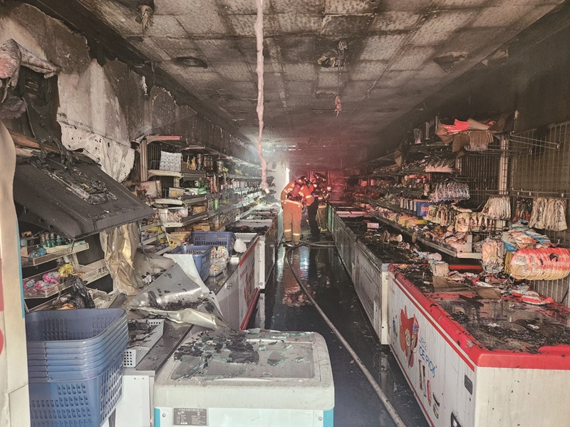 무인매장이 화재 사고에 무방비로 노출돼있다.[사진｜뉴시스]