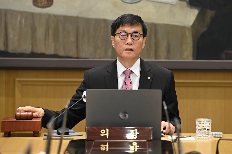 이창용 한국은행 총재가 지난 5월 29일 서울시 중구 한국은행 본관에서 금융통화위원회를 주재하고 있다. [사진 | 뉴시스]