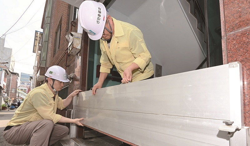 최근 3년간 서울의 장마기간 중 강우일수는 지속해서 늘었다. [사진 | 뉴시스]