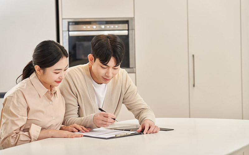 가성비 보험상품을 고르려면 젊고 건강할 때 구매해야 한다.[사진｜게티이미지뱅크]