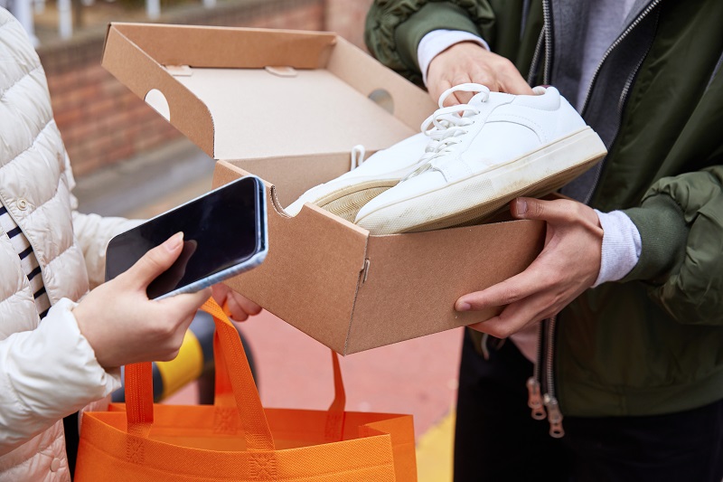 번개장터가 번개페이 수수료를 3.5%에서 6.0%로 급격히 인상했다.[사진 | 게티이미지뱅크]