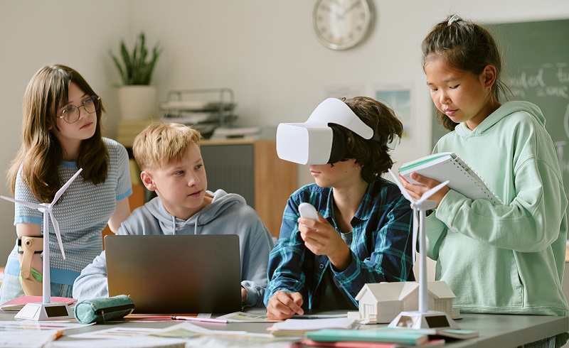 저자는 현재 소년과 남자들이 맞닥뜨린 위기를 진단하고 현실적인 해결안을 제시한다.[사진 | 게티이미지뱅크]