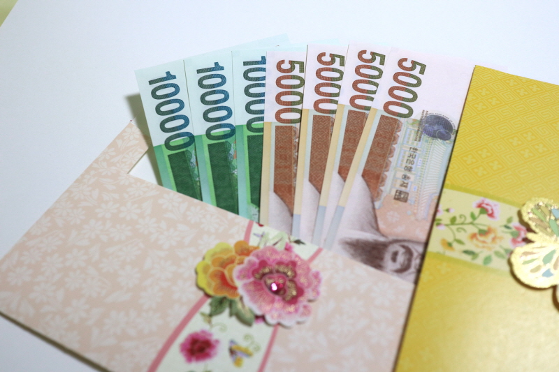 축의금을 얼마만큼 내야 적당한 걸까. [사진 | 게티이미지뱅크]