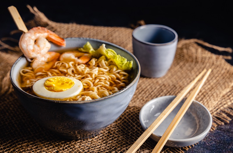 라면, 흰쌀밥과 같은 정제된 탄수화물은 금방 지방으로 전환되기 쉽다.[사진 | 게티이미지뱅크]