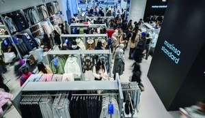 몸값 10조원 맞추기? 무신사 벌크업, '부메랑'으로 돌아오는 순간 - 뉴스 썸네일 이미지