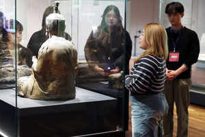 AI 시대에 ‘반가사유상’ 뜬 이유… MZ와 근본이즘