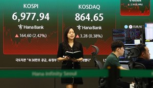 '27만전자·164만닉스' 돌아온 외인… 반도체 고점론 뚫고 국장 반등
